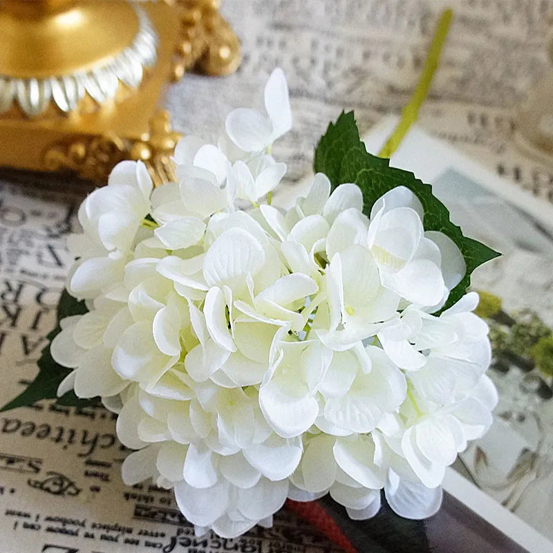 1 Bundle Silk Hydrangea Wedding Decorative Flower Bridal Accessories Clearance Christmas Decor Vases for Home Artificial Flowers
