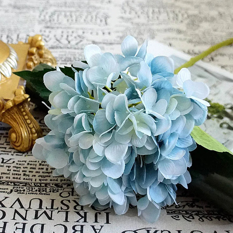 1 Bundle Silk Hydrangea Wedding Decorative Flowers Bridal Accessories Clearance Festival Decor Vases for Home Artificial Flowers