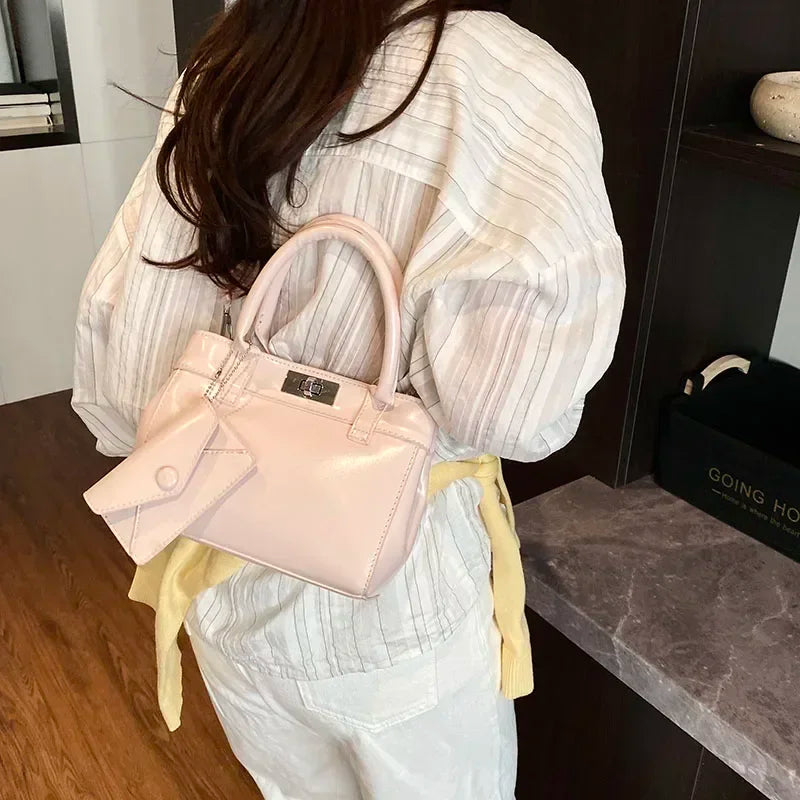 New Arrival in 2025: Women's Hand - Held and Cross - Body Bag. Exquisitely Made, Fashion - Forward, and Multi - Functional