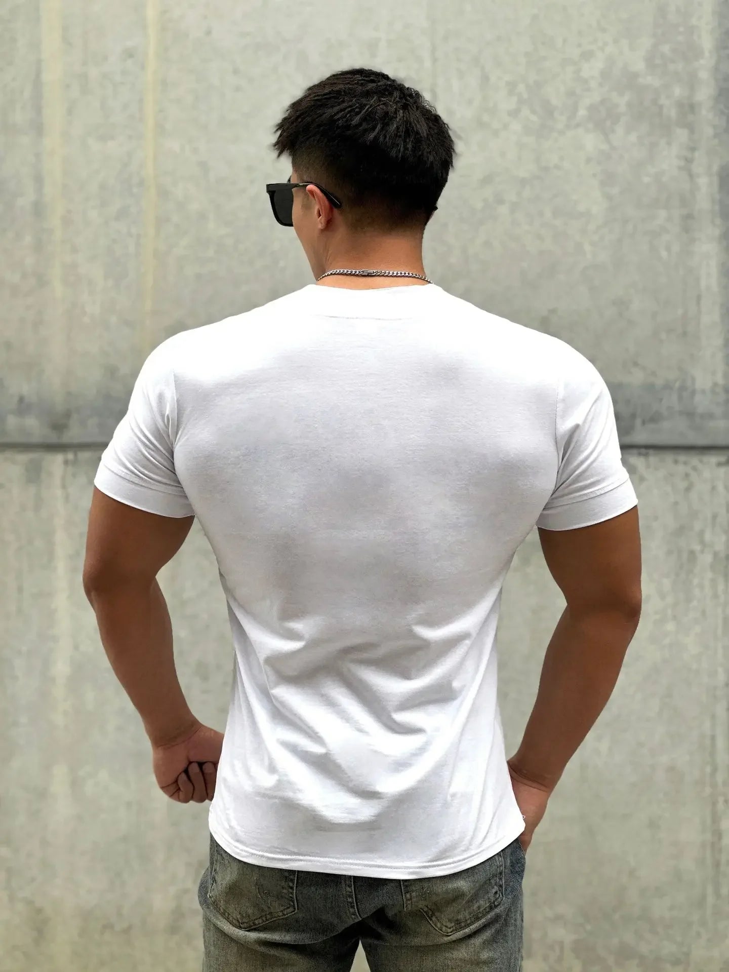 Mens Clothing New Fashion V neck Short Sleeve T Shirt Men Slim Fit T-shirt Men cotton Casual Summer Gym Fitness Tee shirt