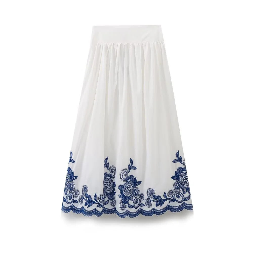 2025 New Women's Clothing Casual, Elegant, Modern, European and American Style Contrast Embroidered Shirt&Skirt Set