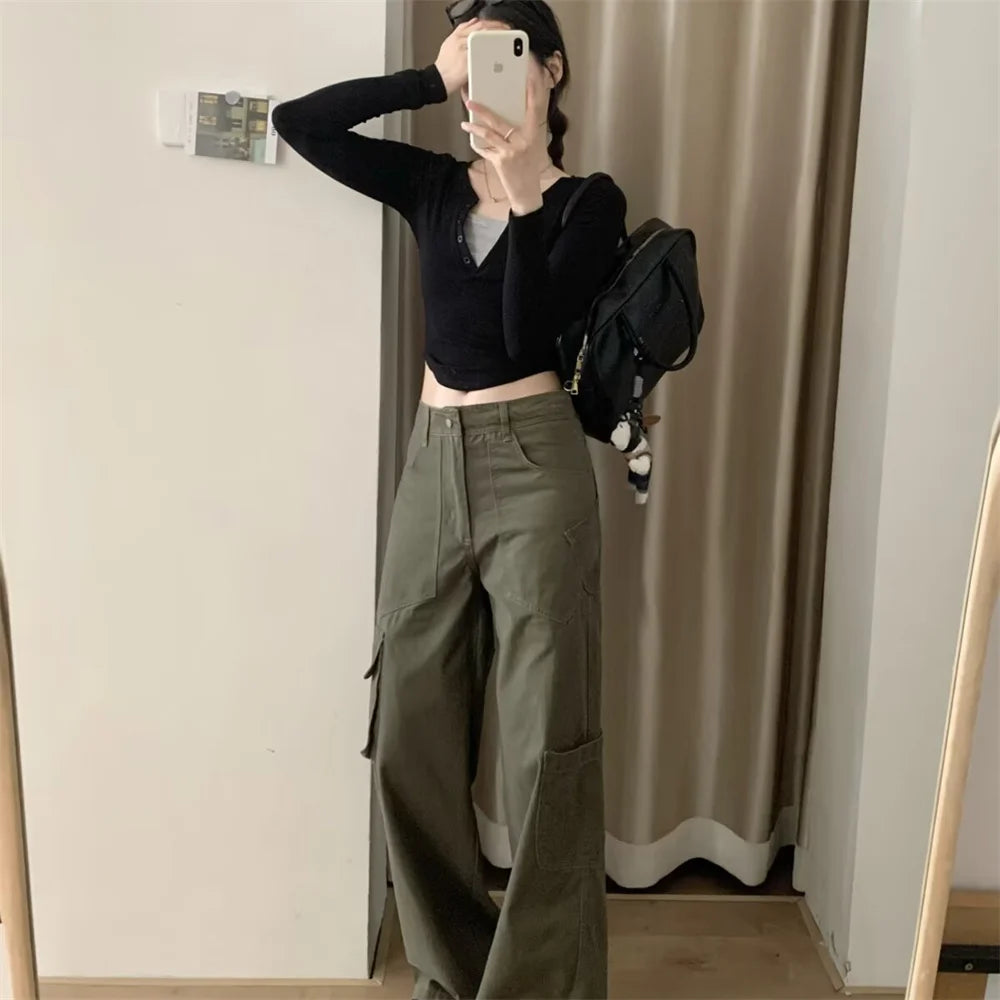 2025 new women's clothing with European and American style casual and elegant design avant-garde and retro work pants