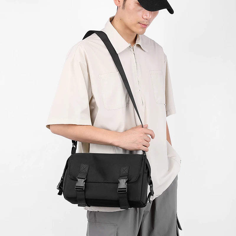 Men's cross-body bag, men's shoulder bag, casual and simple messenger bag, functional style backpack