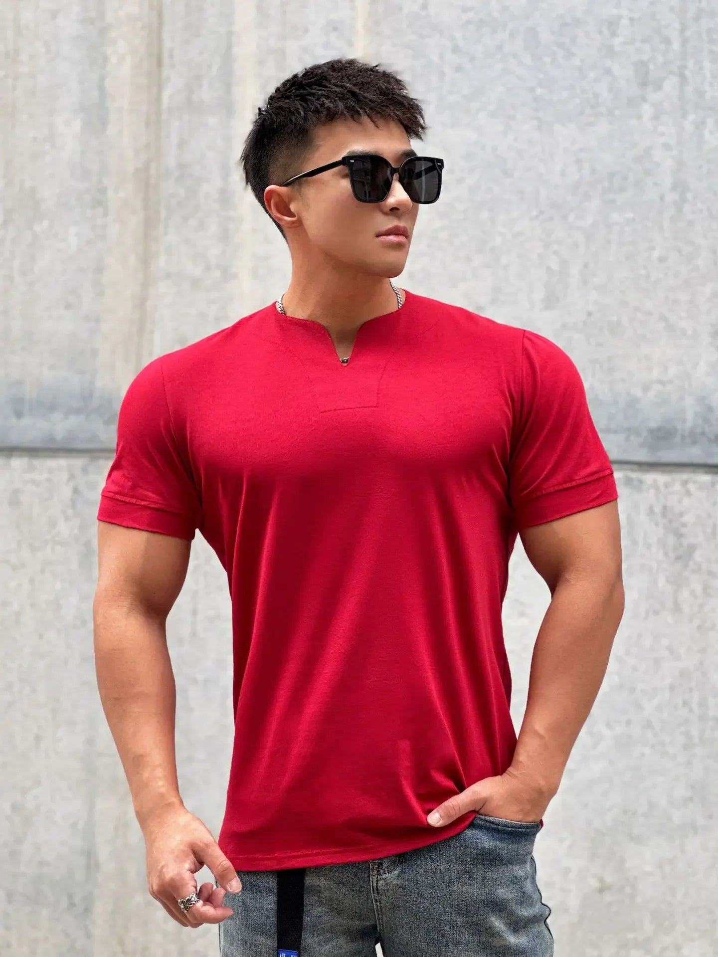 Mens Clothing New Fashion V neck Short Sleeve T Shirt Men Slim Fit T-shirt Men cotton Casual Summer Gym Fitness Tee shirt